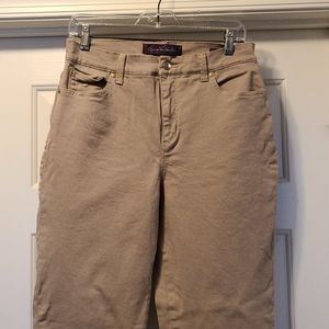 Gloria Vanderbilt Amanda khaki Jeans